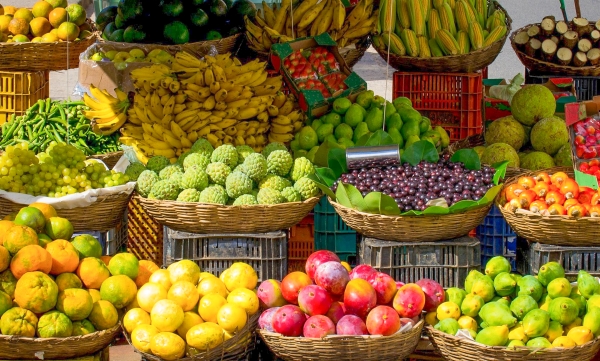Frutas en Venta en el Mercado Frutas en Venta en el Mercado